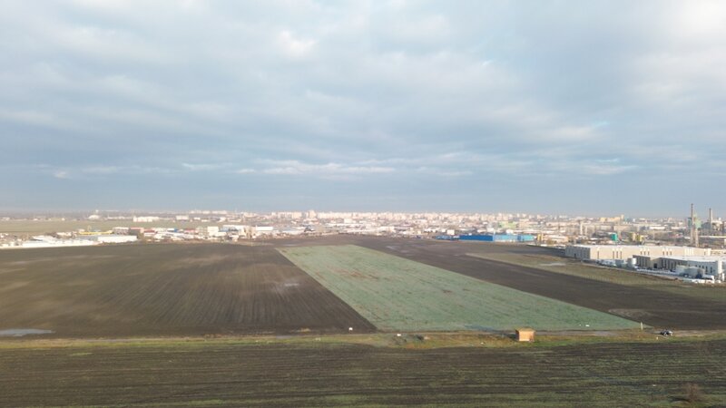 Constanta Teren intravilan 2,8 ha industrial deschidere 75 ml soseaua Constantei